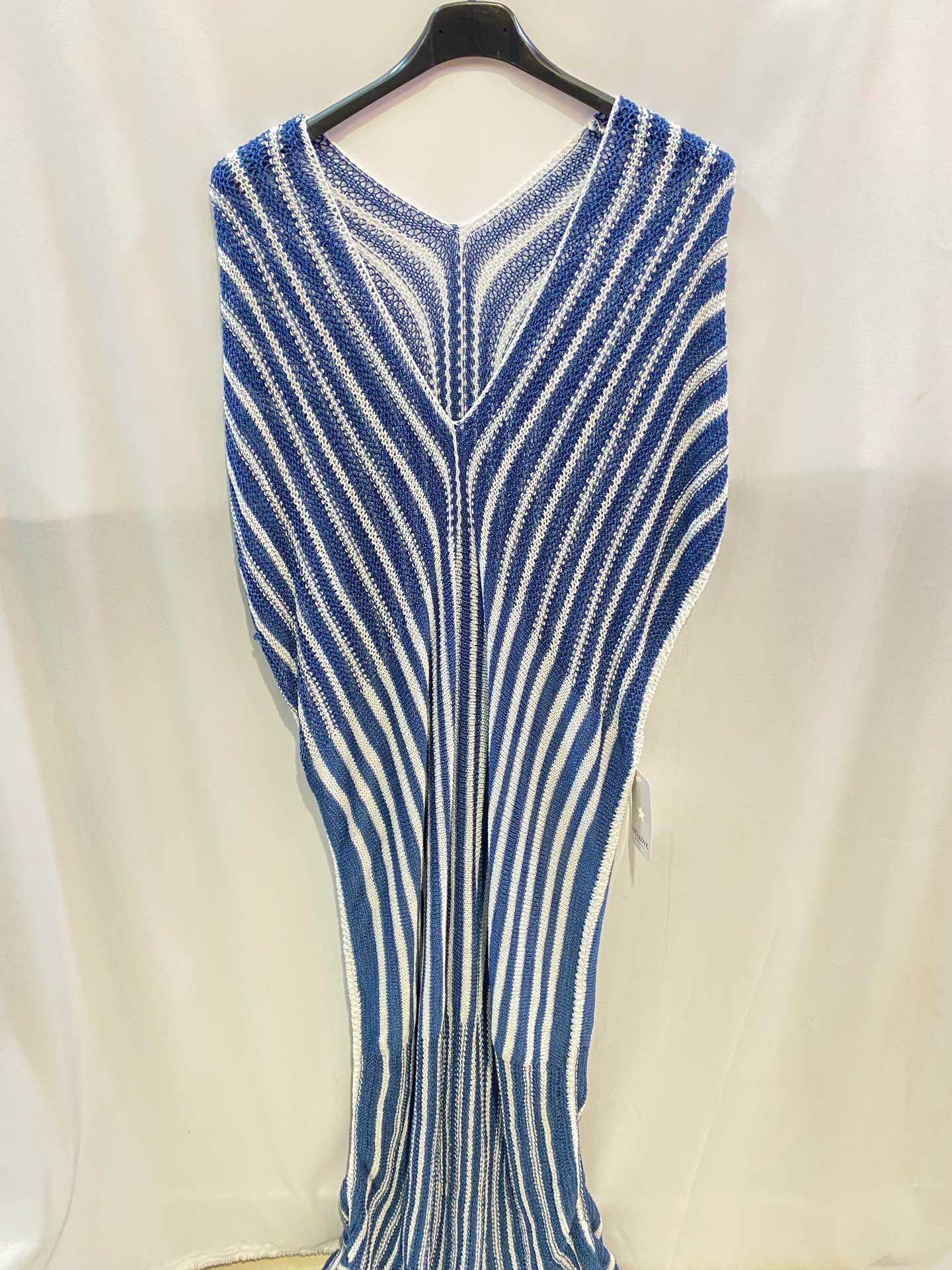 Robe Longue Résille Rayée à Décolleté V - Taille Unique 44/46