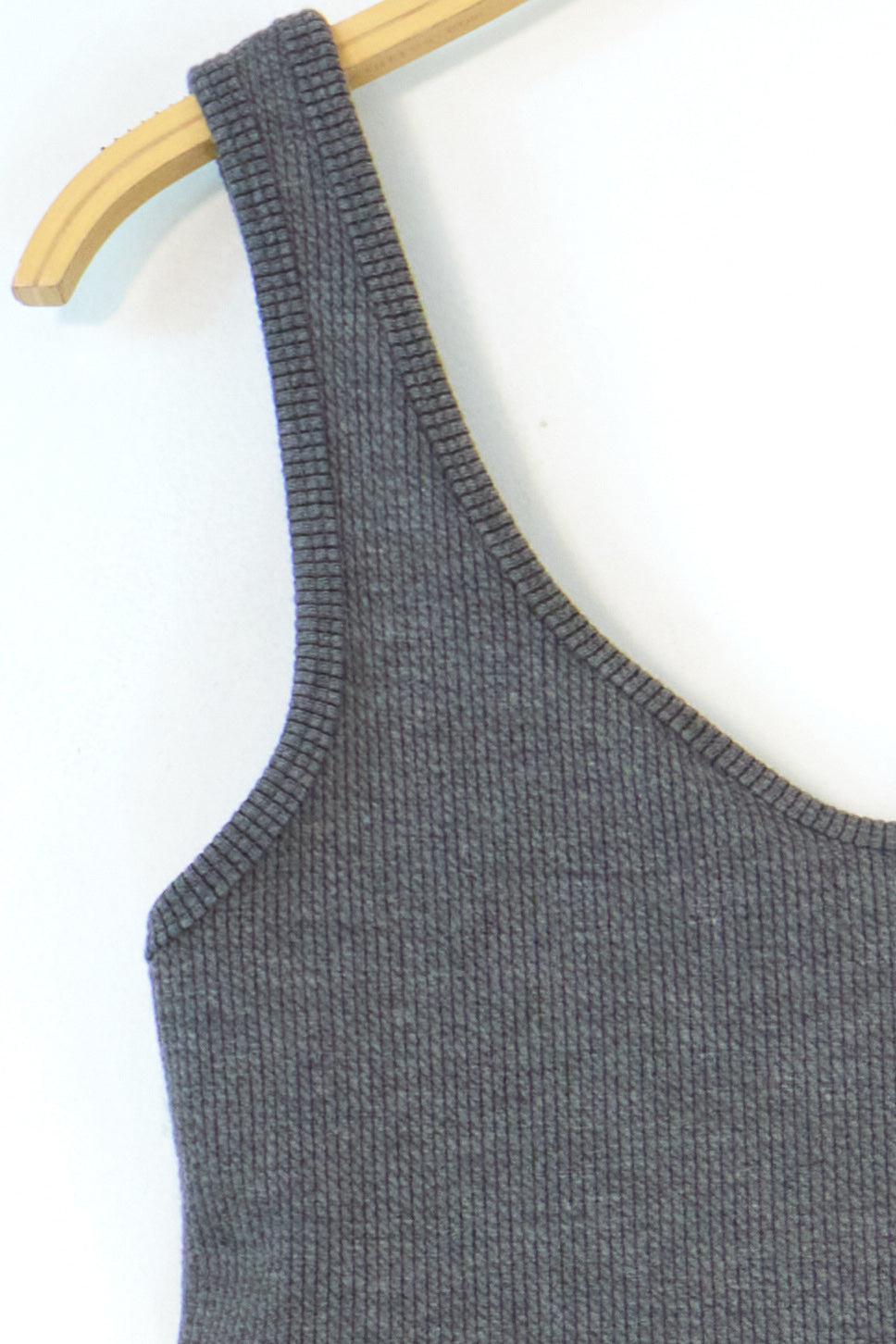 Crop Top Côtelé Gris à Encolure Originale Femme