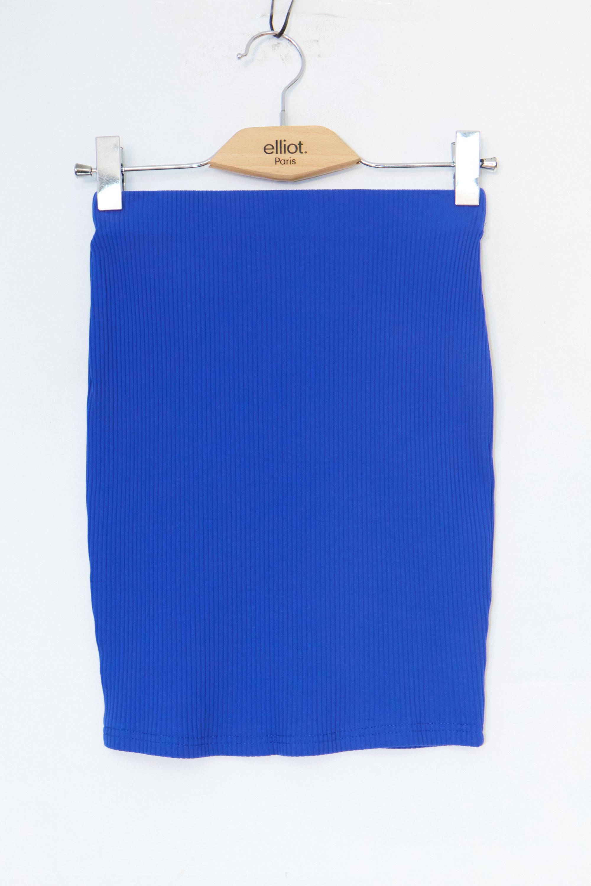 💚 Jupe Courte Ajustée – Style Casual Chic | Femme