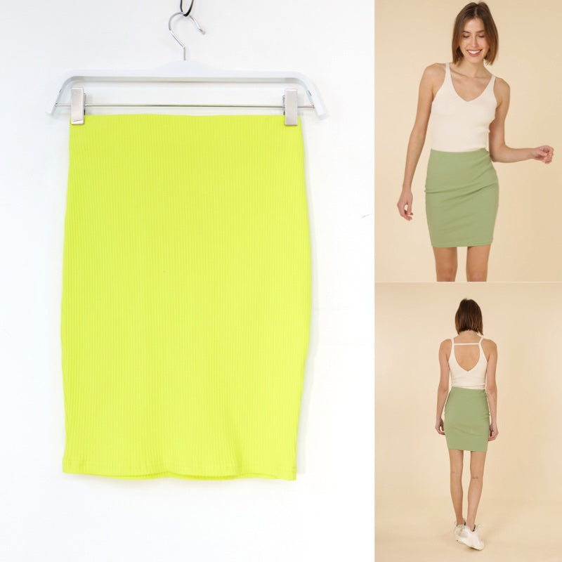 💚 Jupe Courte Ajustée – Style Casual Chic | Femme