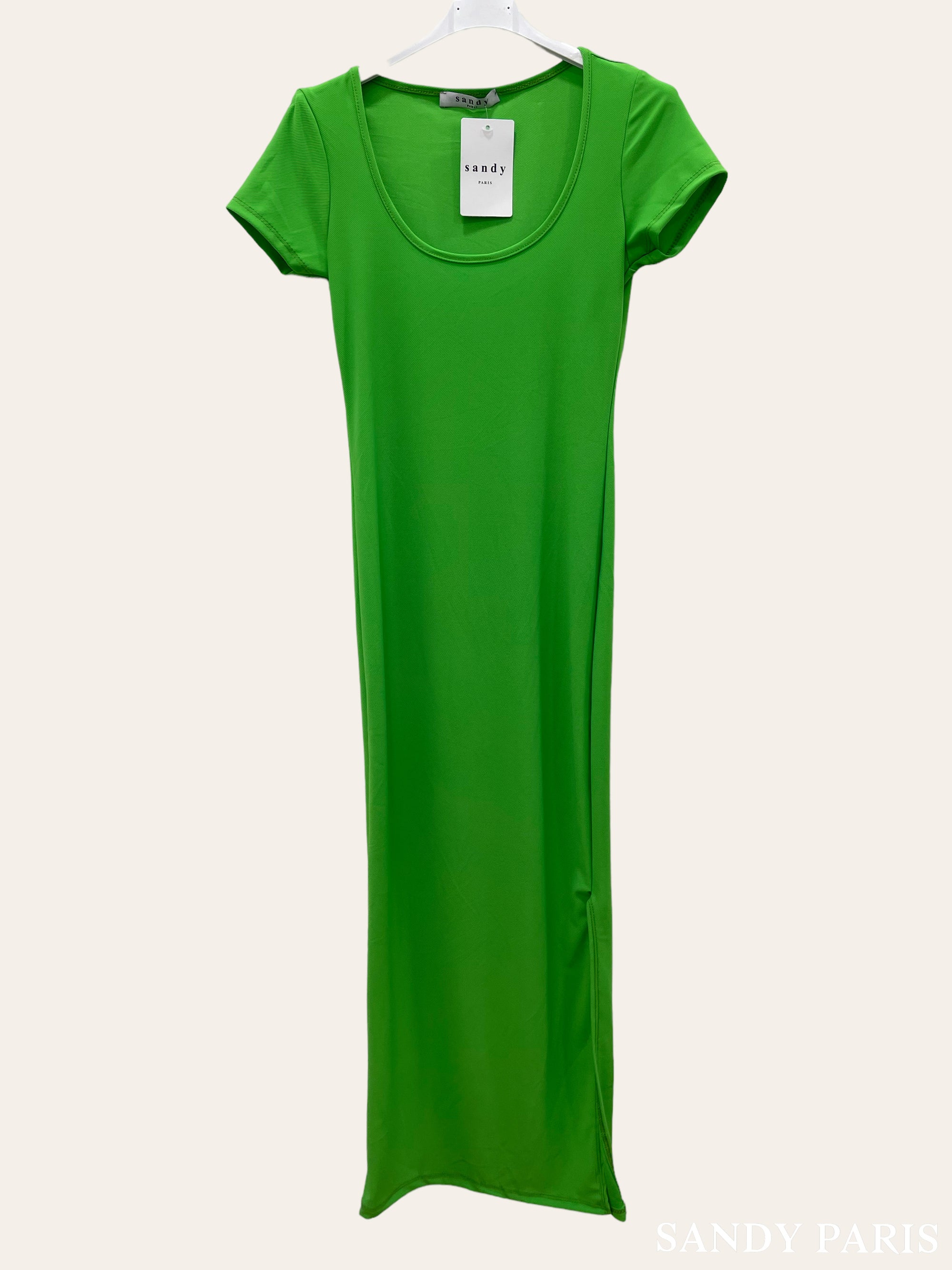 Robe côtelée à manches courtes avec fente – Fabriquée en Italie